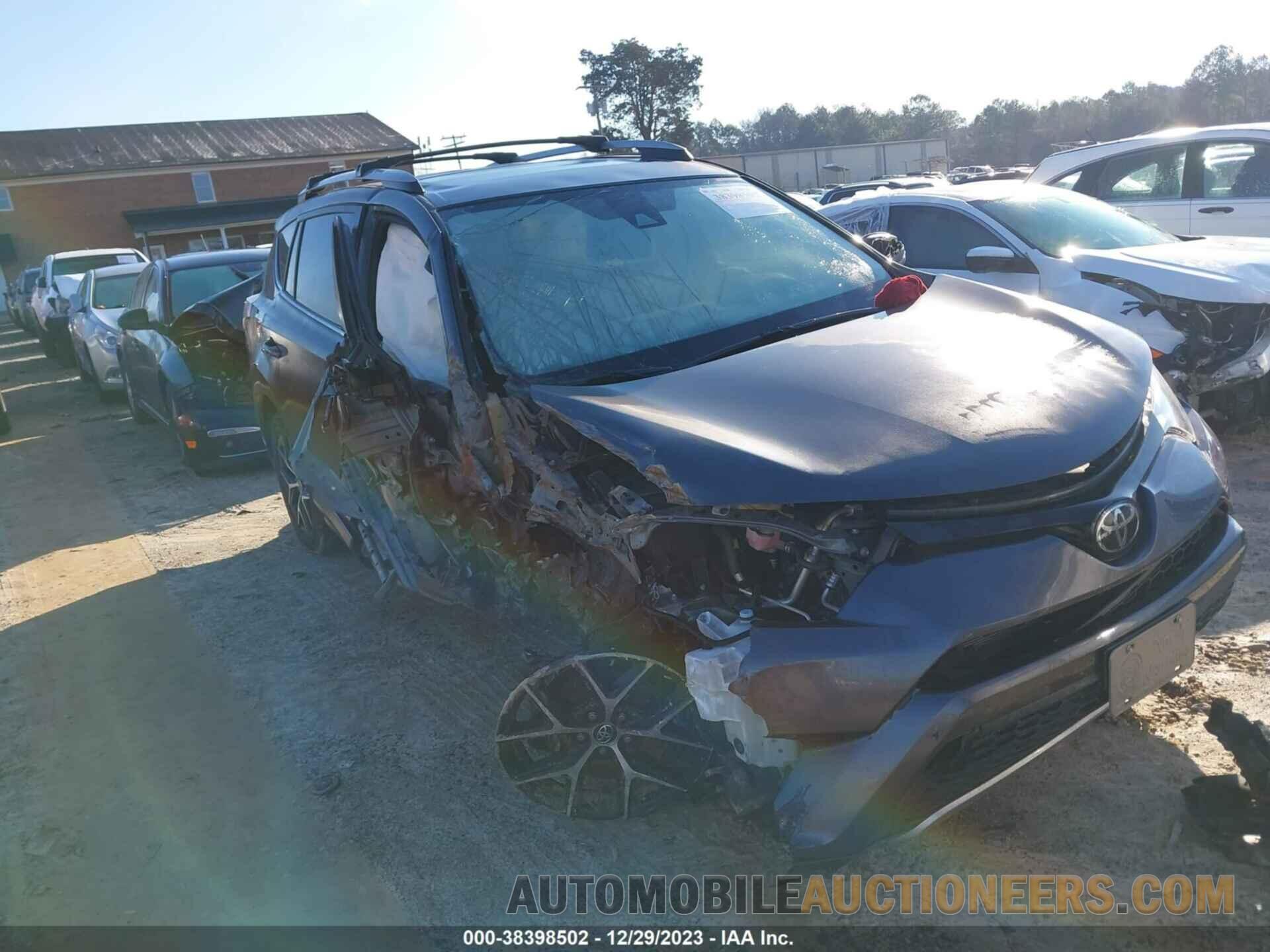 0JTMNFREV4JJ16543 TOYOTA RAV4 2018