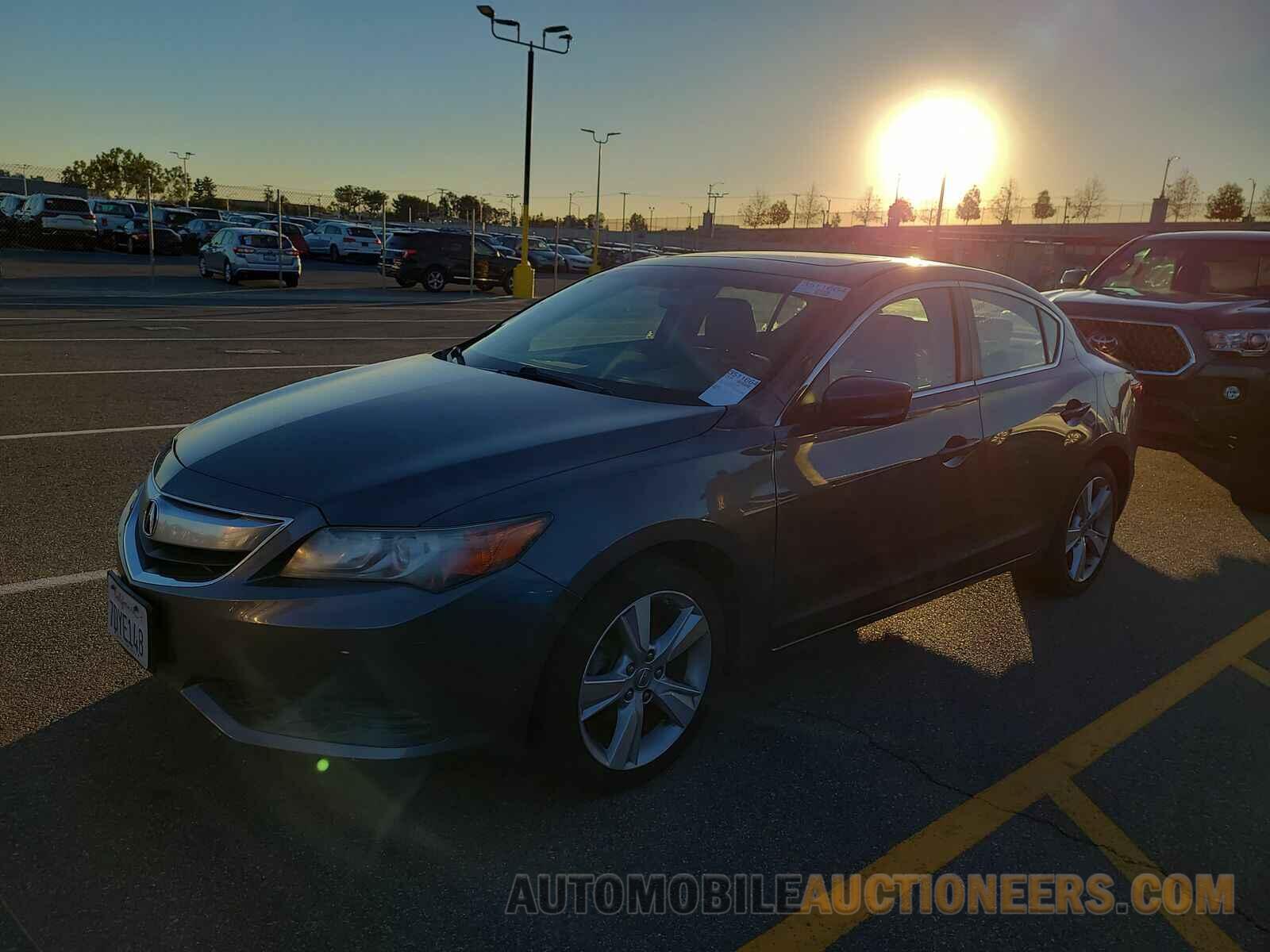 19VDE1F34FE001445 Acura  2015