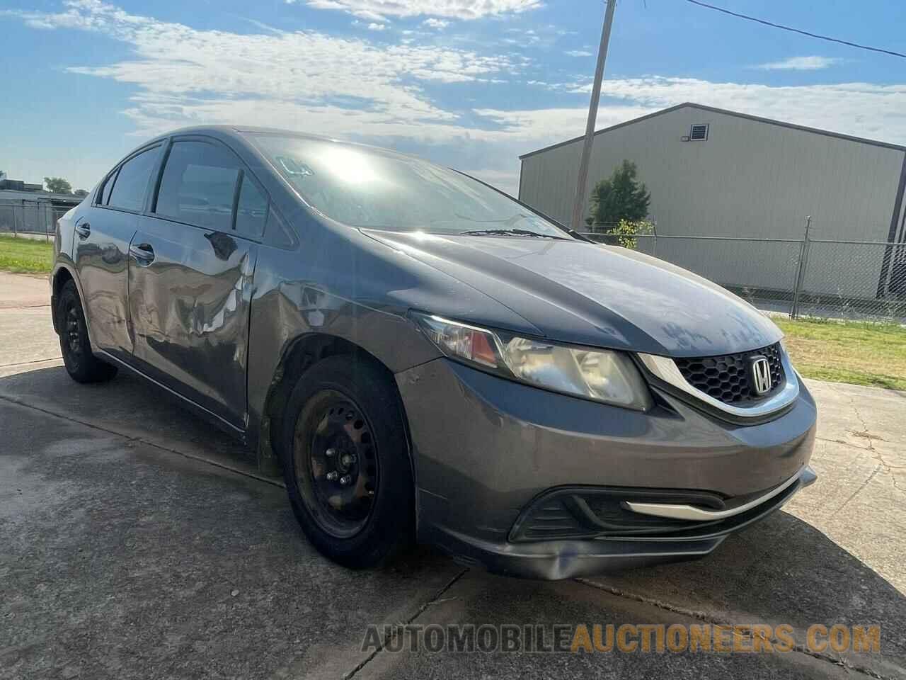 19XFB2F51DE051412 HONDA CIVIC 2013