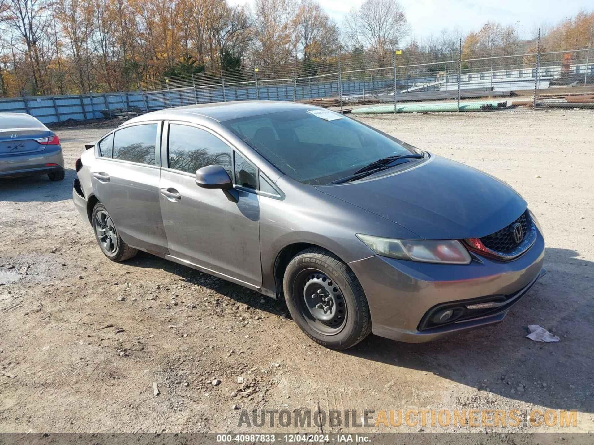 19XFB2F54DE055065 HONDA CIVIC 2013