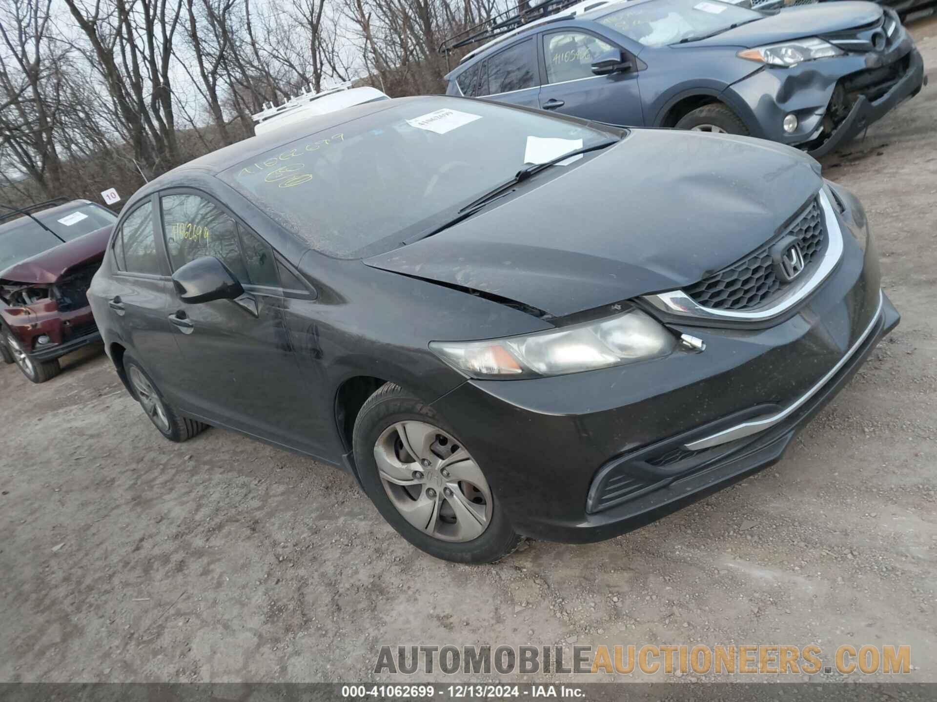 19XFB2F54DE068141 HONDA CIVIC 2013