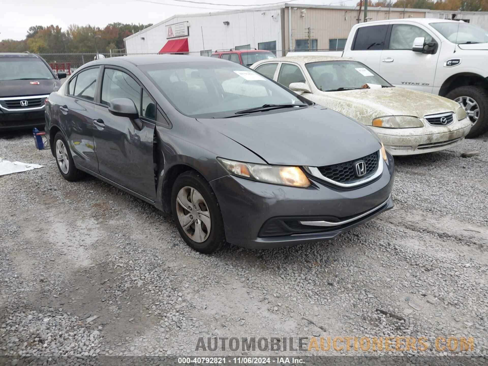 19XFB2F54DE204011 HONDA CIVIC 2013