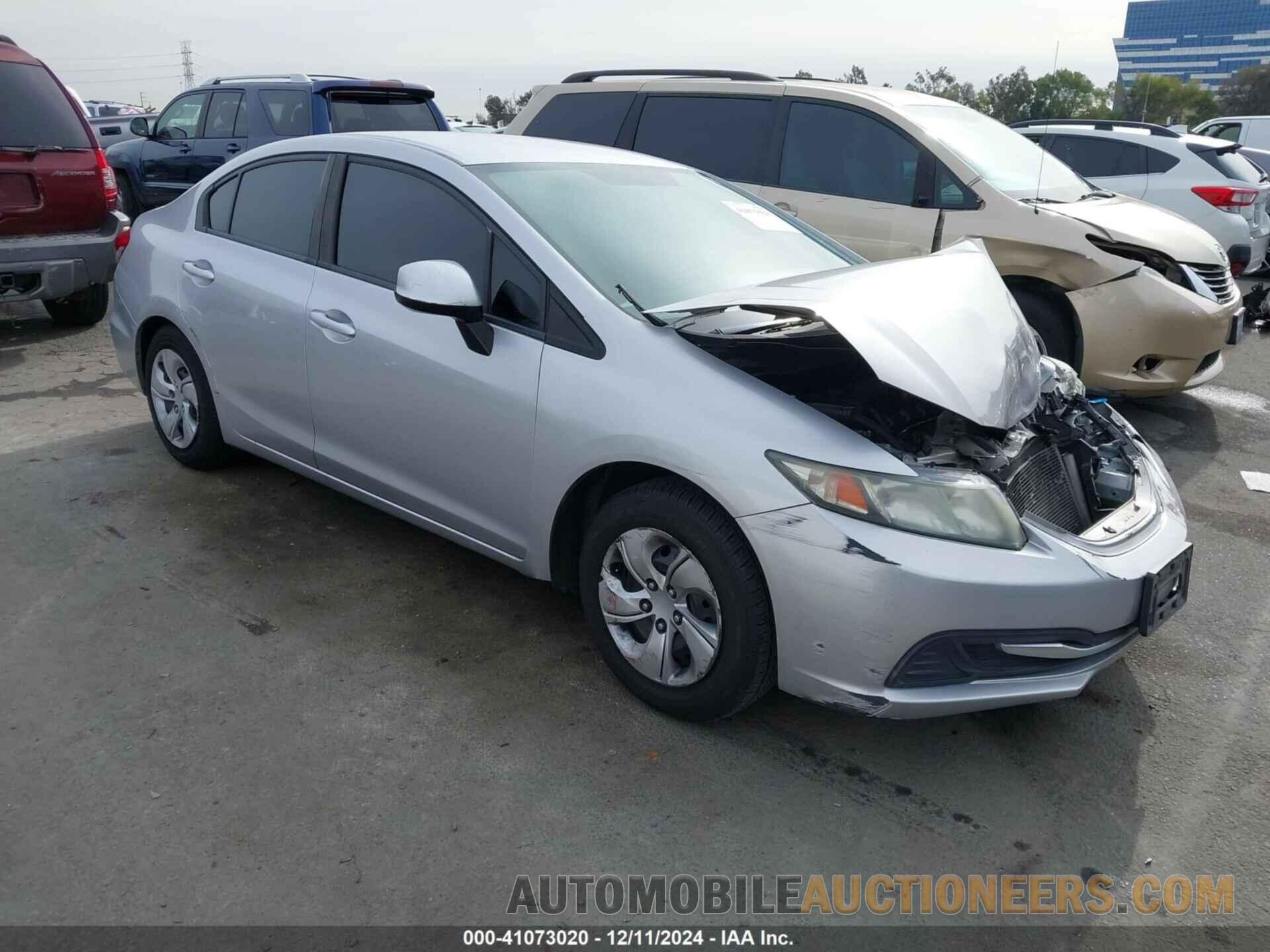 19XFB2F56DE253503 HONDA CIVIC 2013