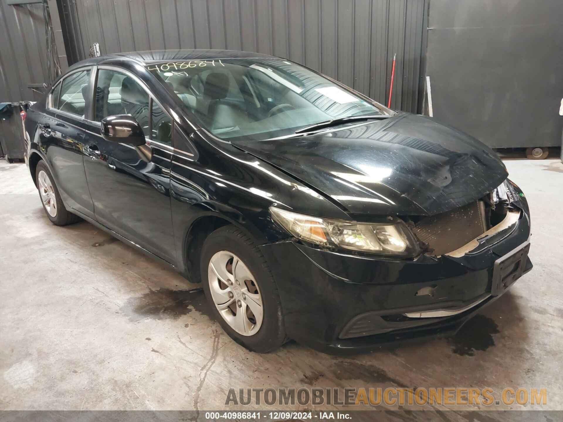 19XFB2F57DE275574 HONDA CIVIC 2013