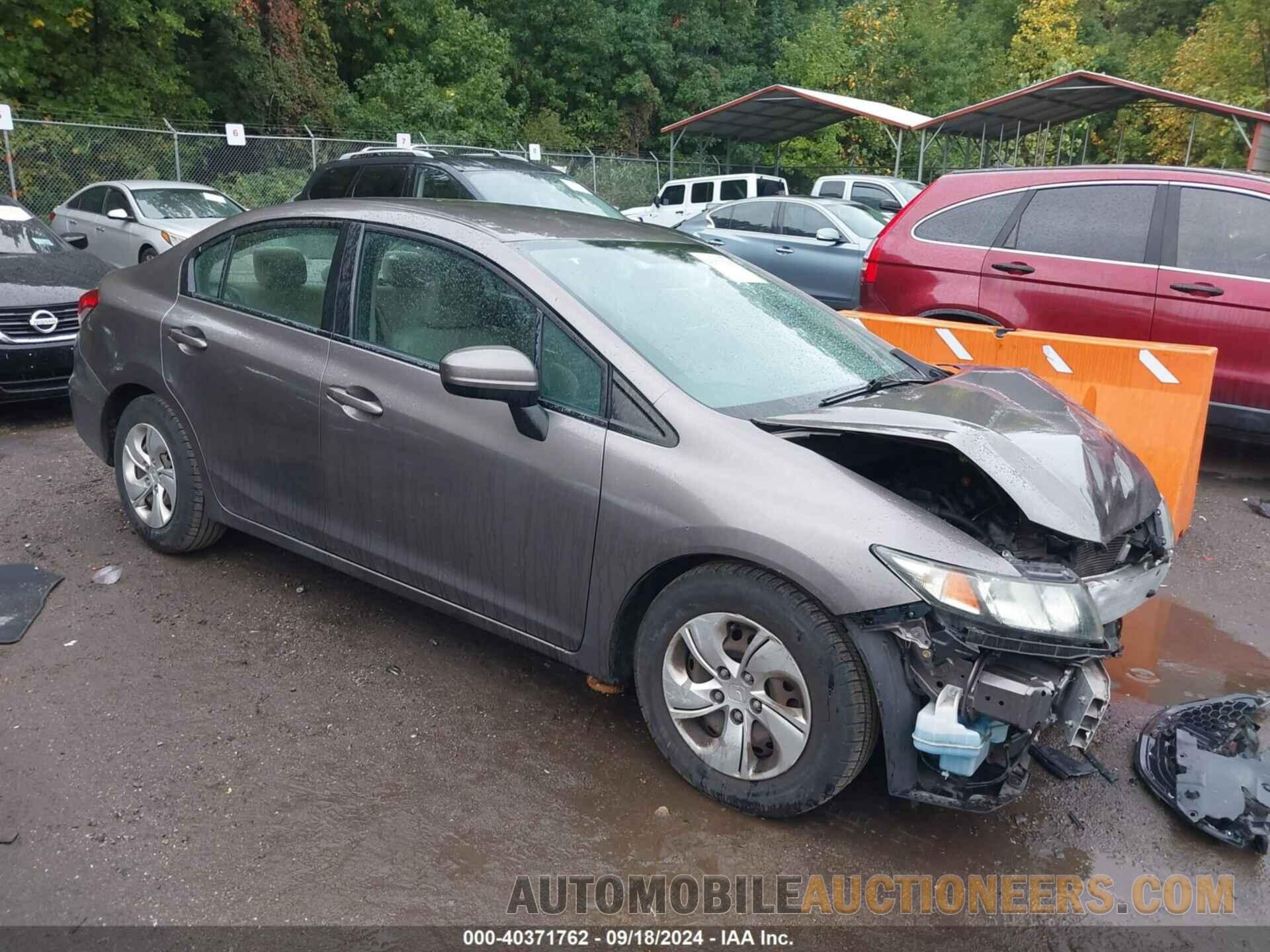 19XFB2F57FE231464 HONDA CIVIC 2015