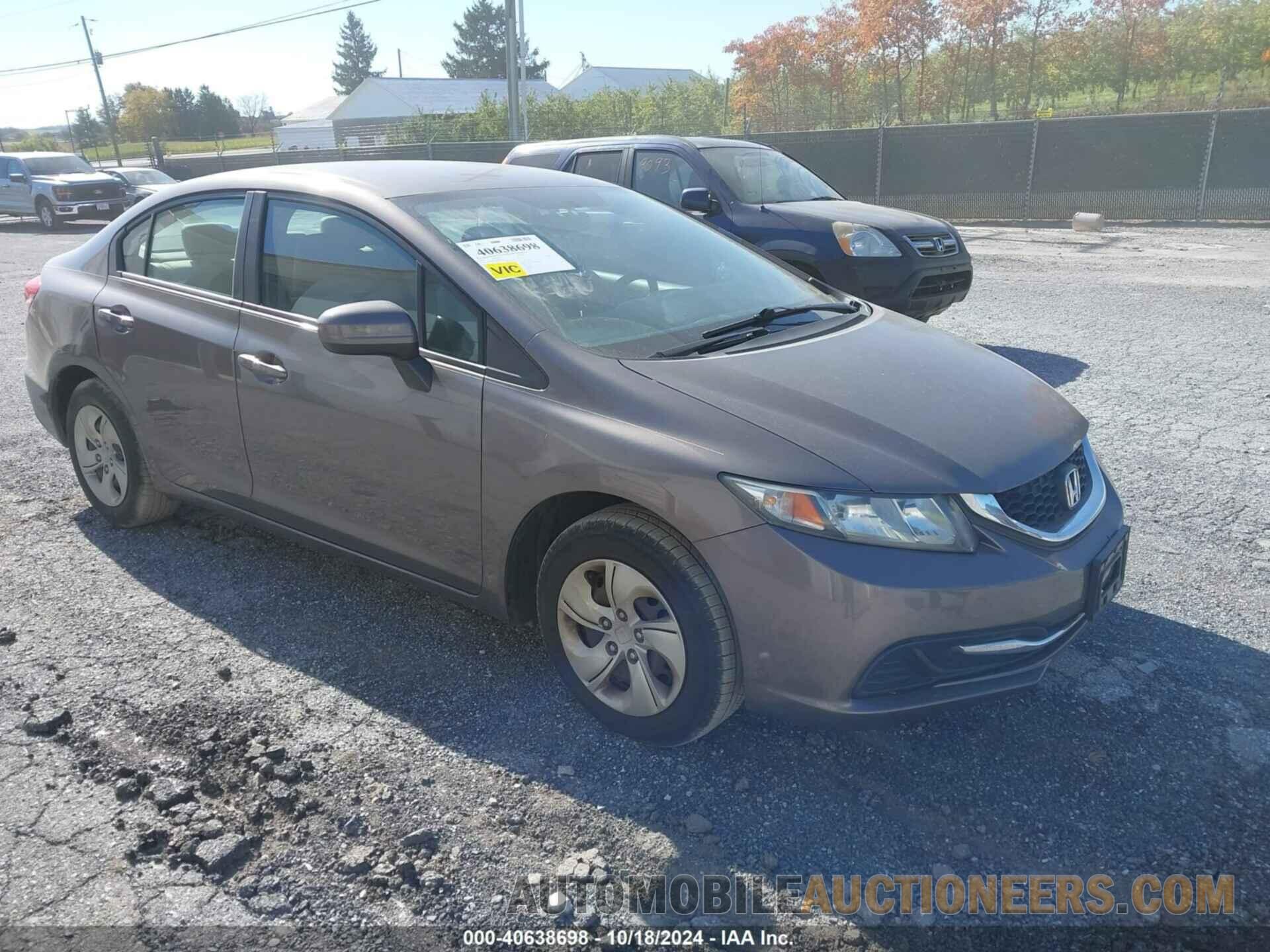 19XFB2F57FE236938 HONDA CIVIC 2015