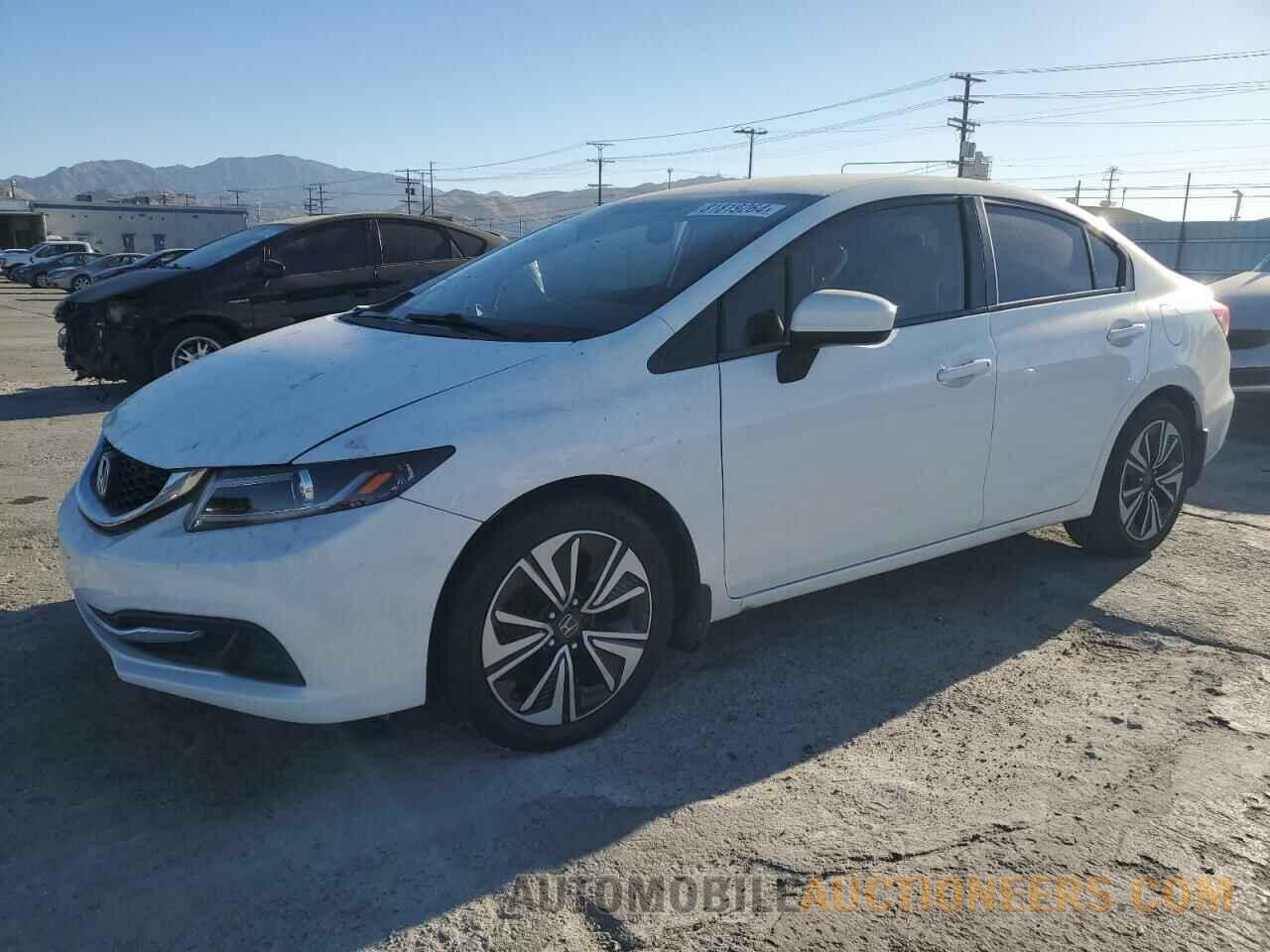 19XFB2F57FE707860 HONDA CIVIC 2015