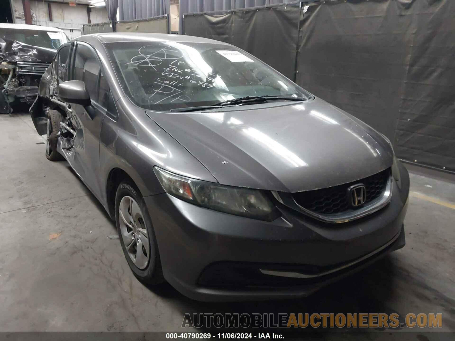 19XFB2F58DE226481 HONDA CIVIC 2013