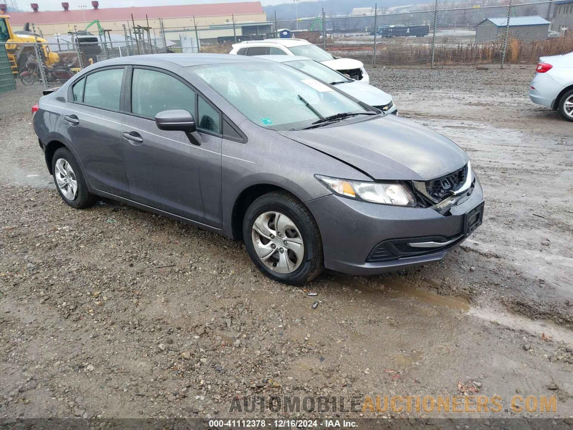 19XFB2F58FE061406 HONDA CIVIC 2015