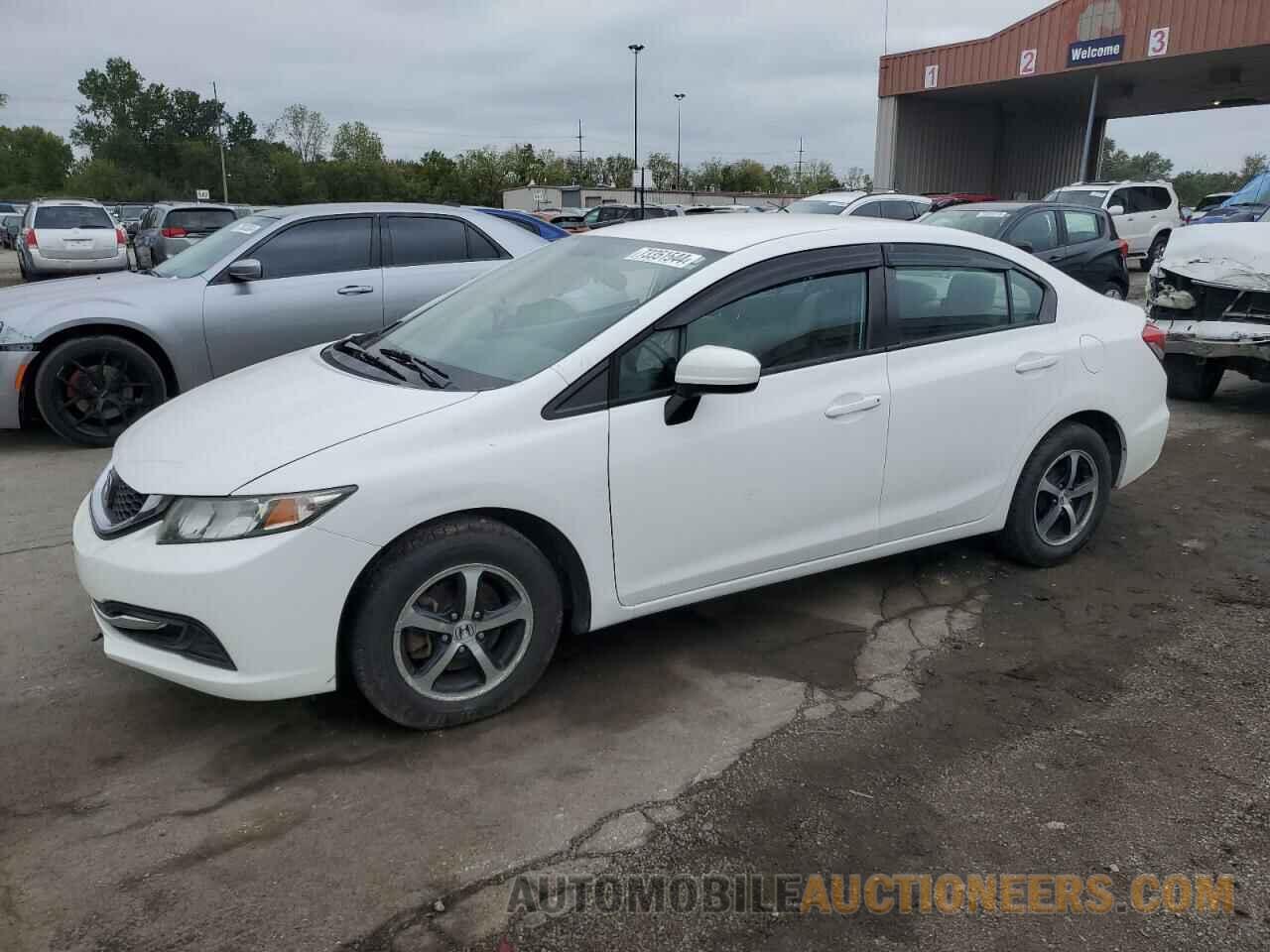 19XFB2F70FE077892 HONDA CIVIC 2015