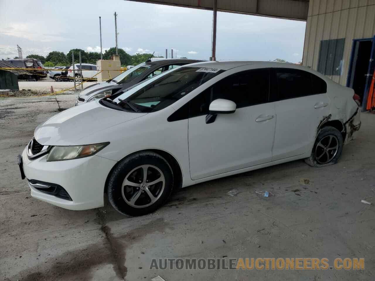 19XFB2F70FE100975 HONDA CIVIC 2015