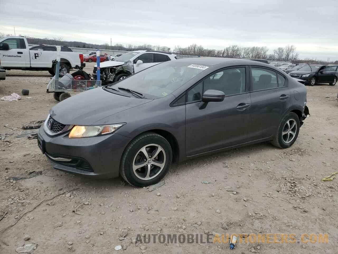 19XFB2F75FE027392 HONDA CIVIC 2015