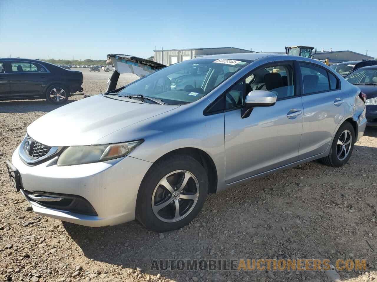 19XFB2F77FE022520 HONDA CIVIC 2015