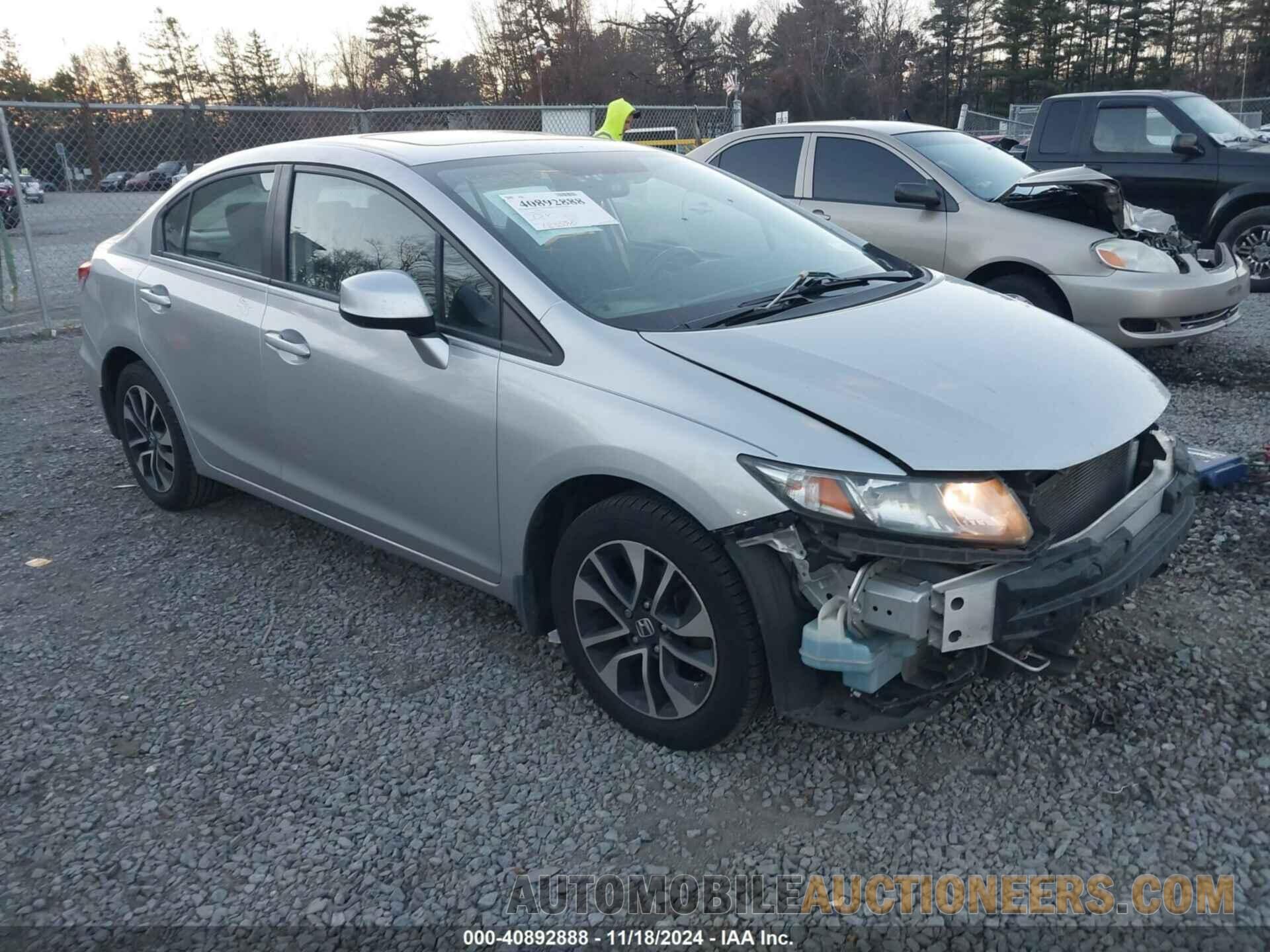 19XFB2F81DE270400 HONDA CIVIC 2013