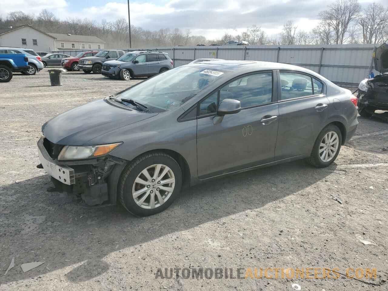 19XFB2F82CE364266 HONDA CIVIC 2012