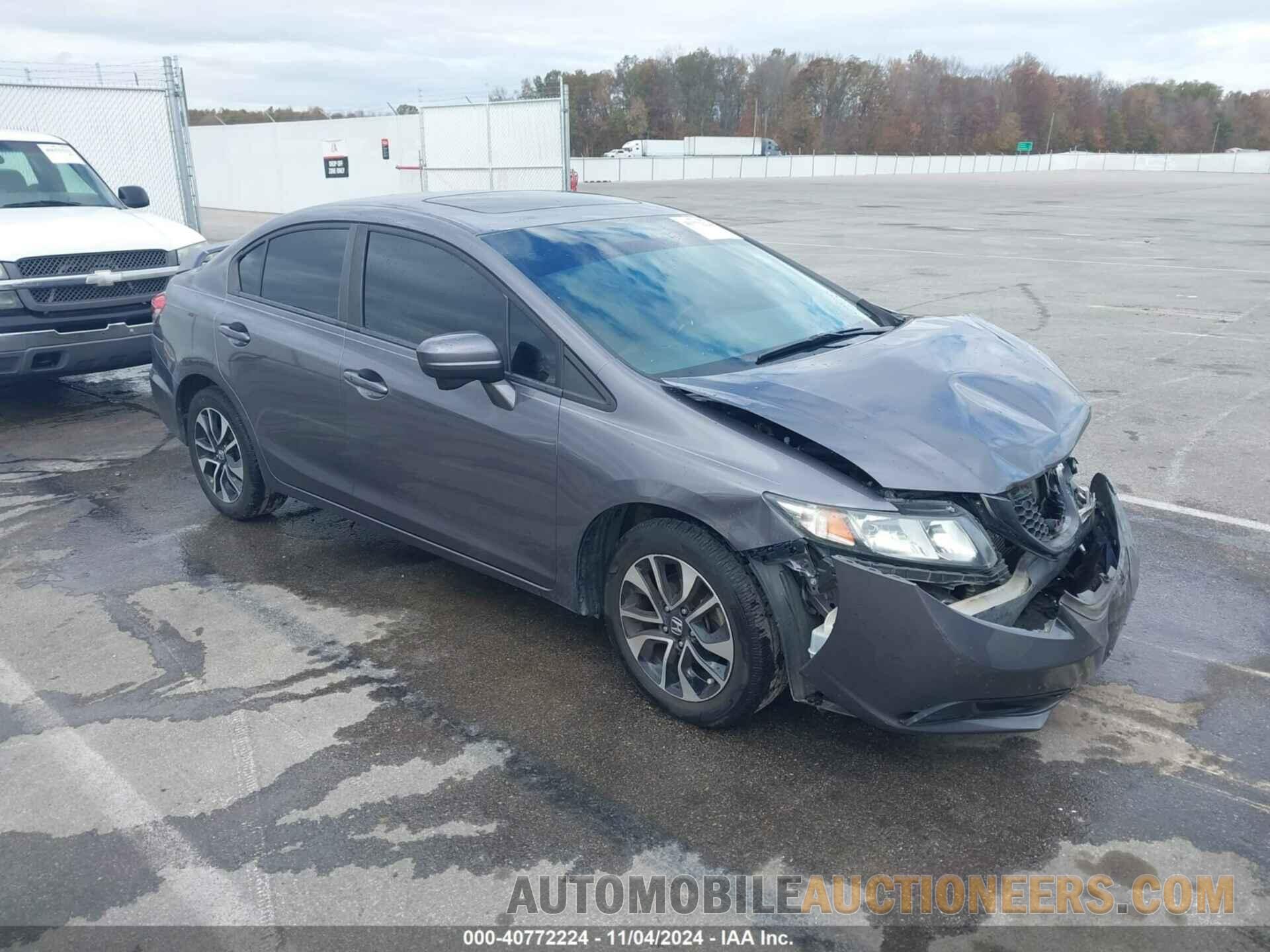 19XFB2F82FE010817 HONDA CIVIC 2015