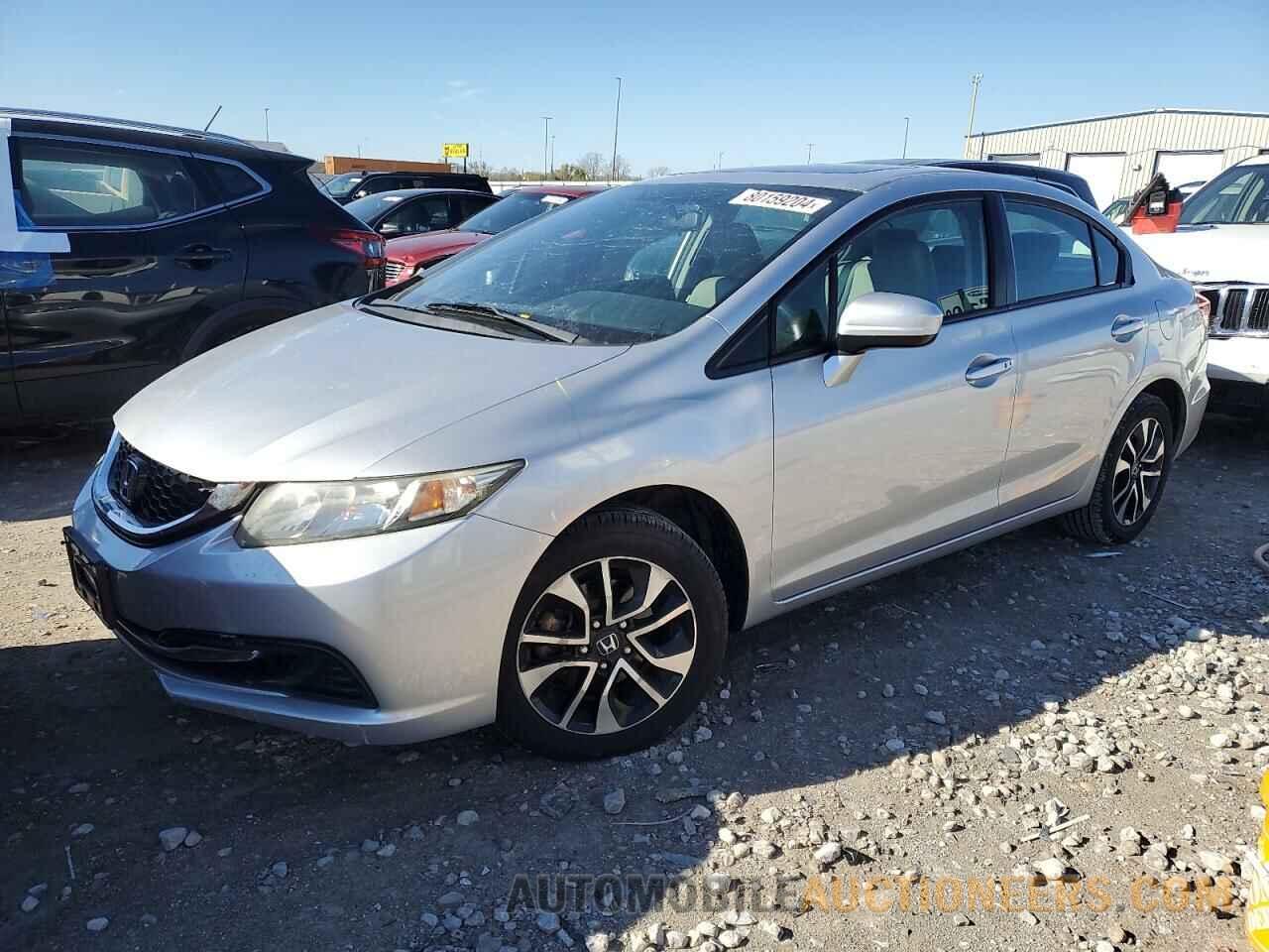 19XFB2F83FE011586 HONDA CIVIC 2015