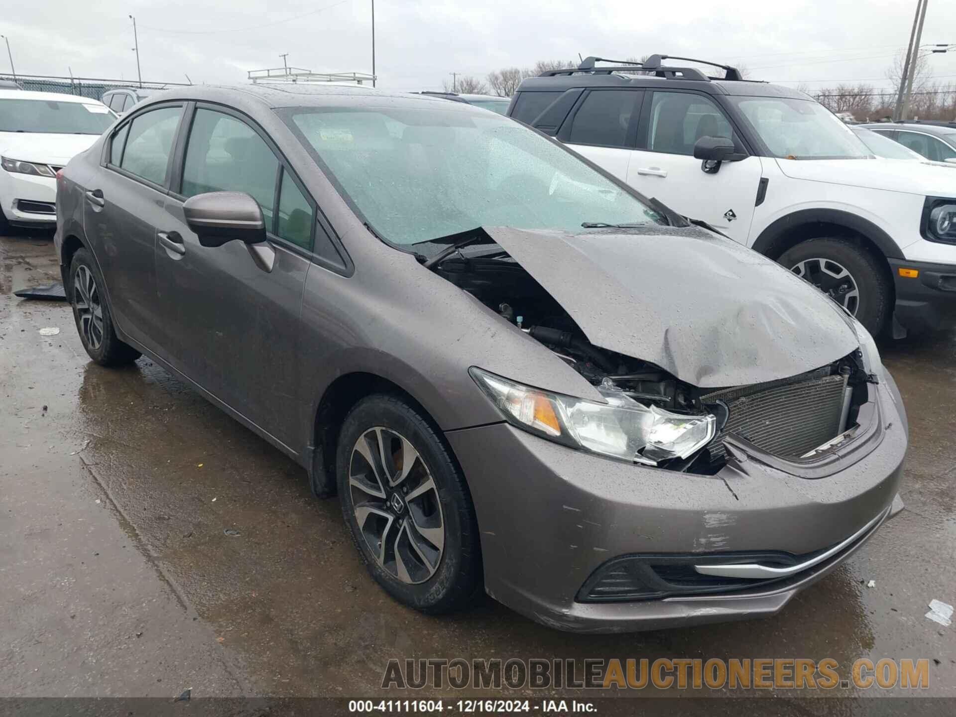 19XFB2F84FE048999 HONDA CIVIC 2015