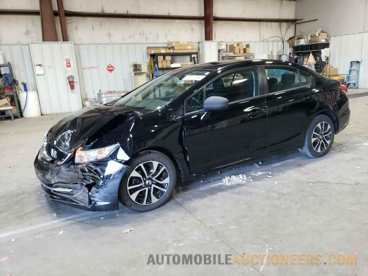 19XFB2F85FE052446 HONDA CIVIC 2015