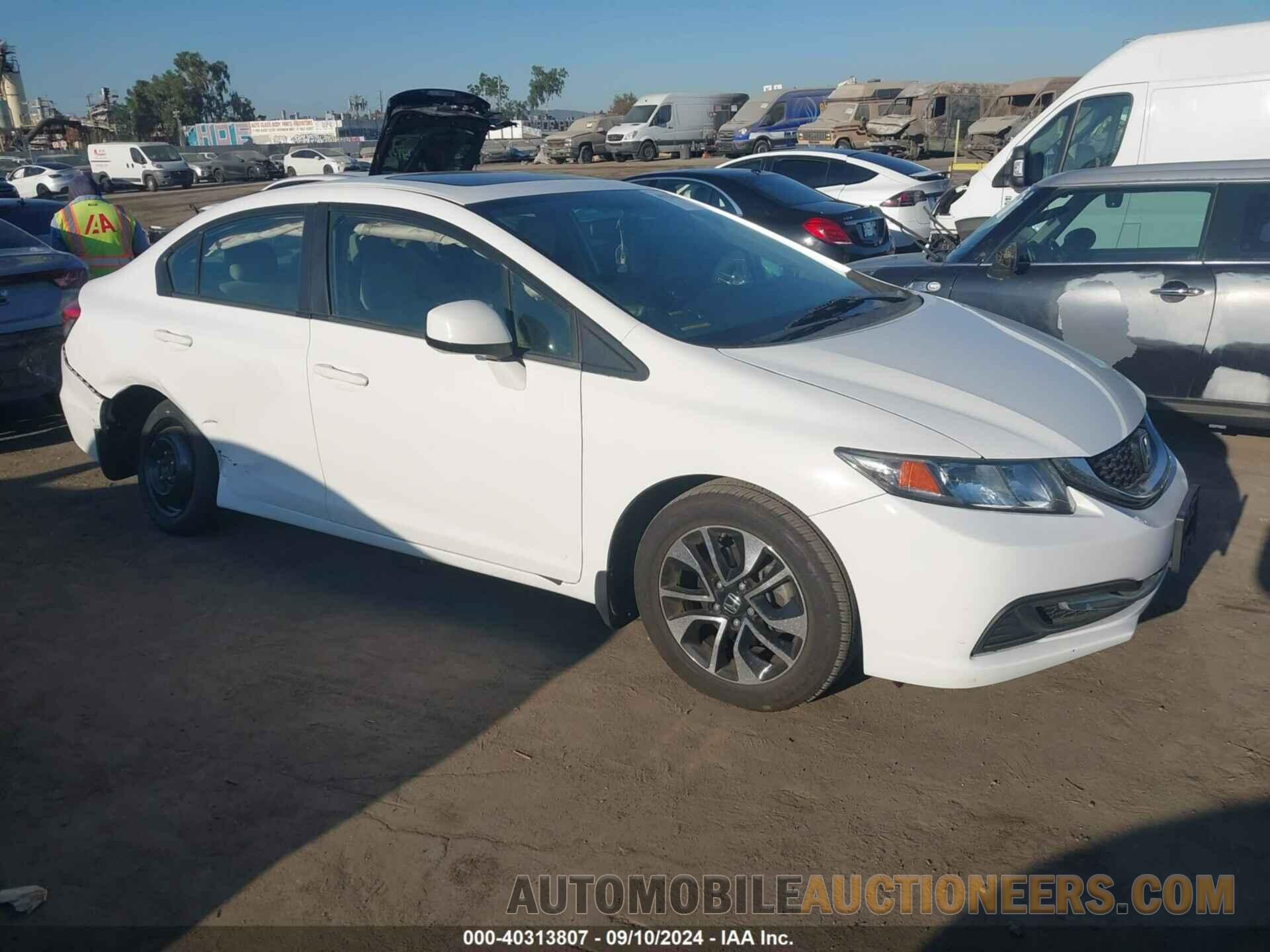 19XFB2F88DE252024 HONDA CIVIC 2013