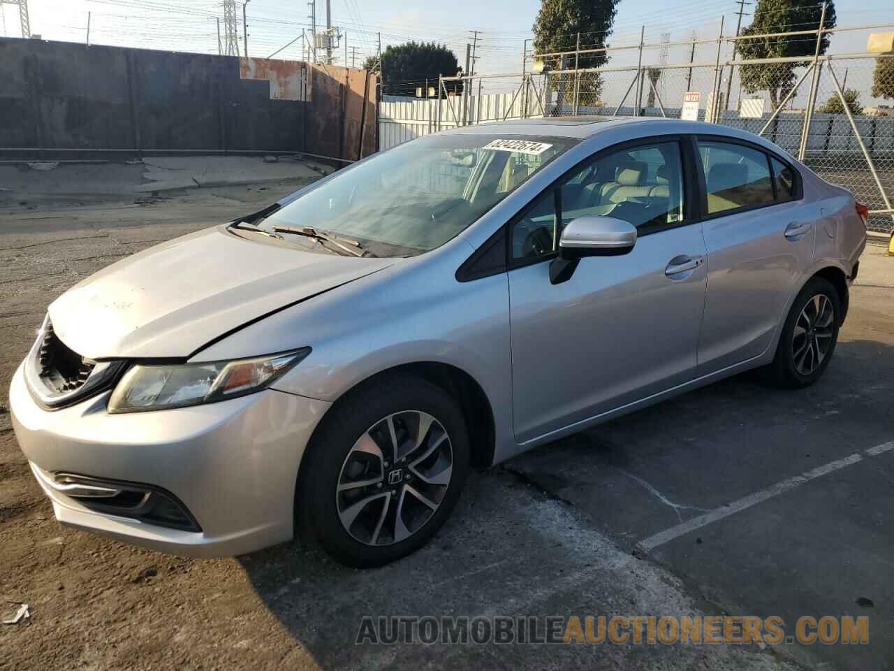 19XFB2F8XFE212370 HONDA CIVIC 2015