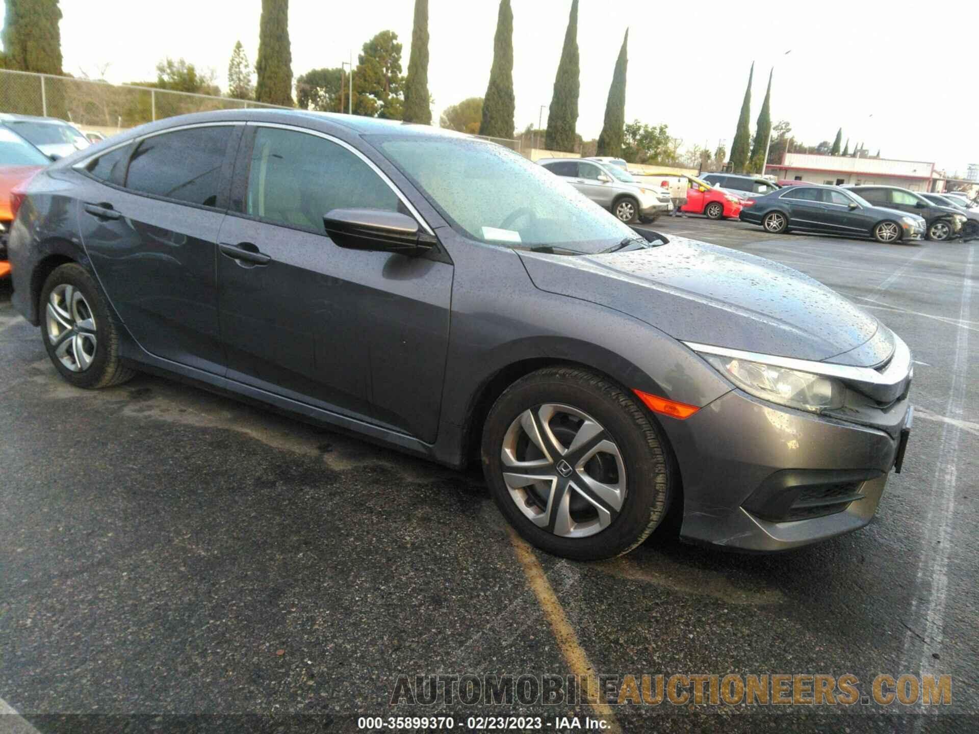 19XFC2E58JE000211 HONDA CIVIC SEDAN 2018