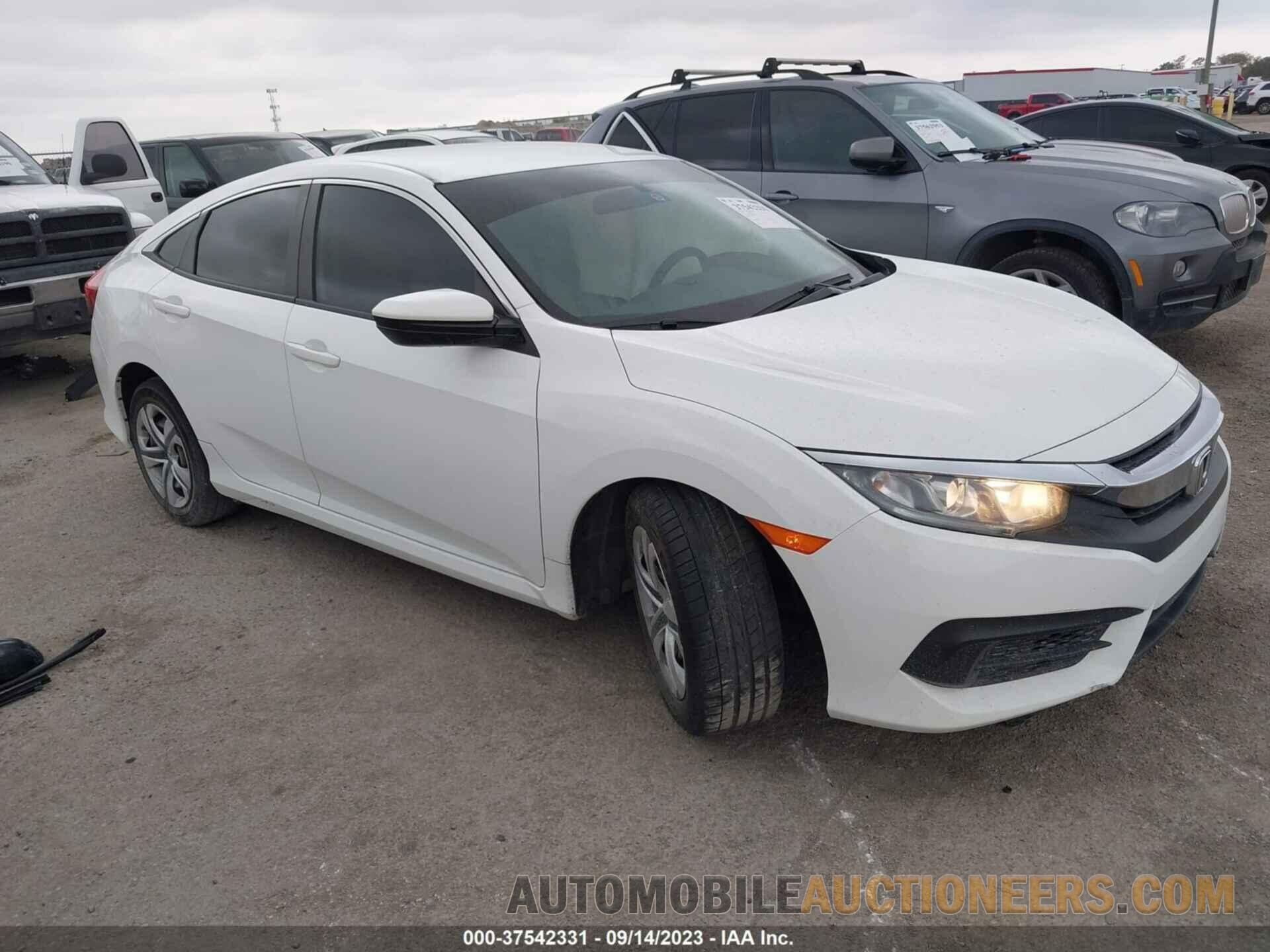 19XFC2F53JE010059 HONDA CIVIC SEDAN 2018