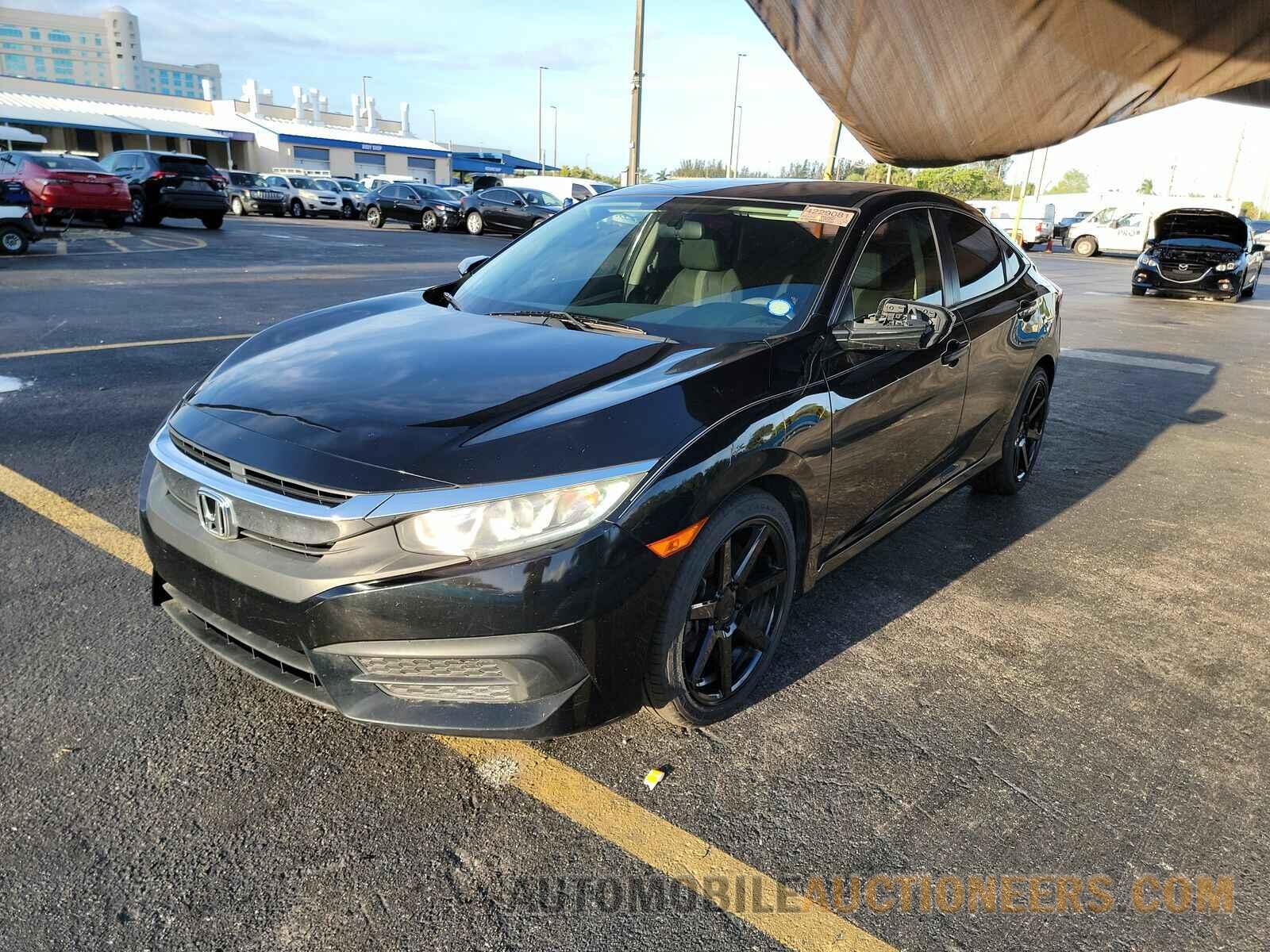 19XFC2F53JE036225 Honda Civic Sedan 2018