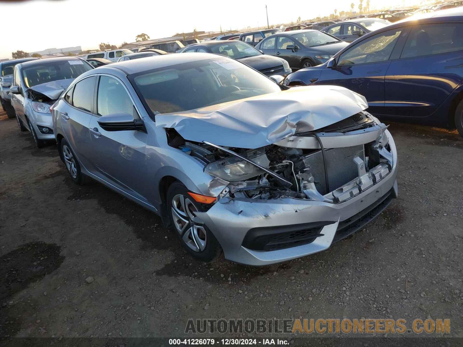 19XFC2F54JE030000 HONDA CIVIC 2018