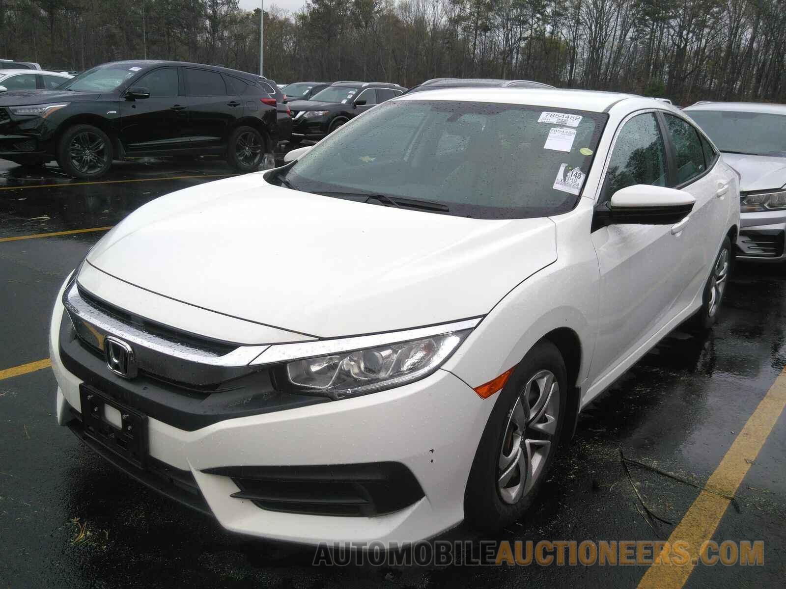 19XFC2F55JE020902 Honda Civic Sedan 2018