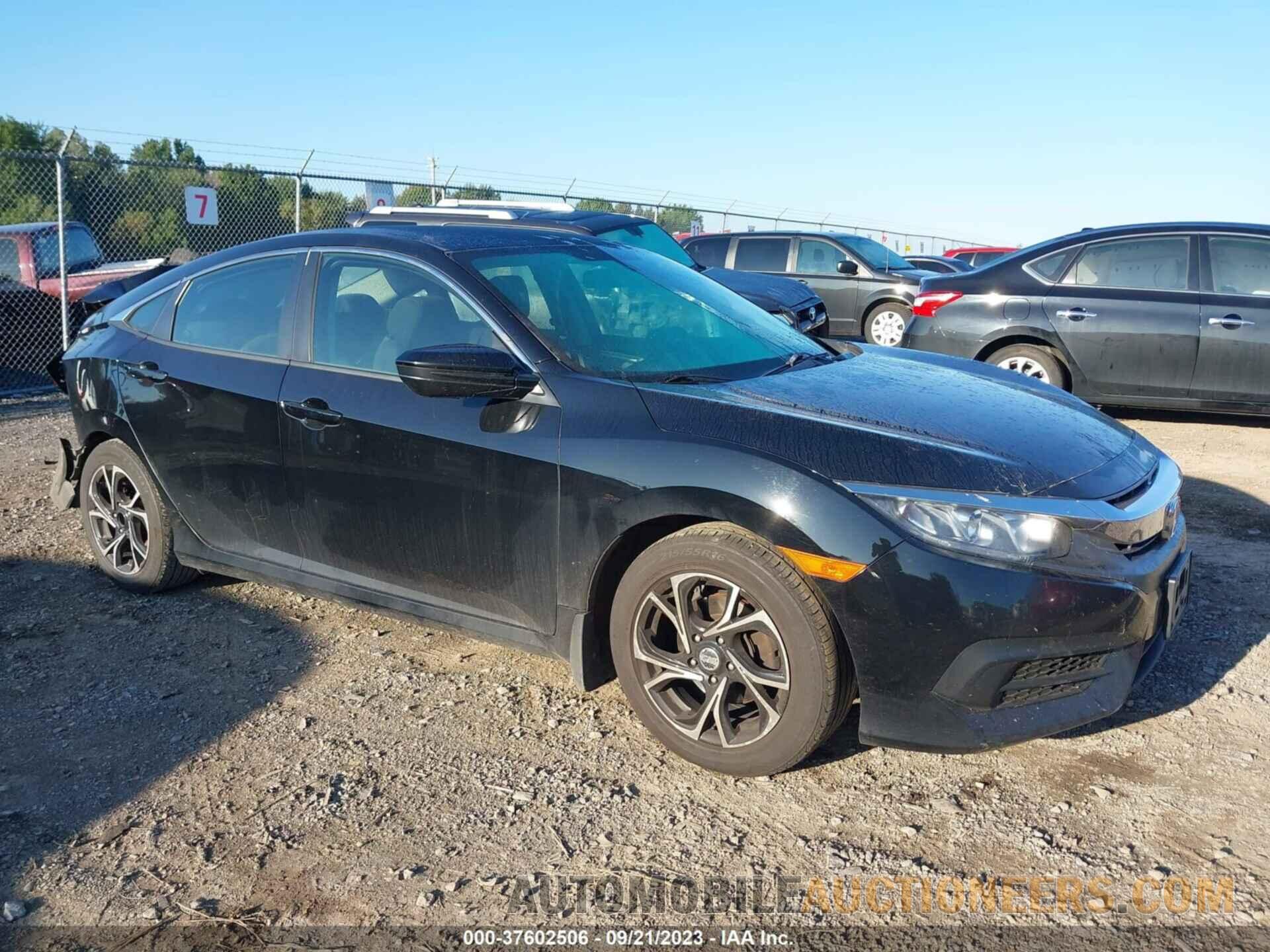 19XFC2F55JE203698 HONDA CIVIC SEDAN 2018