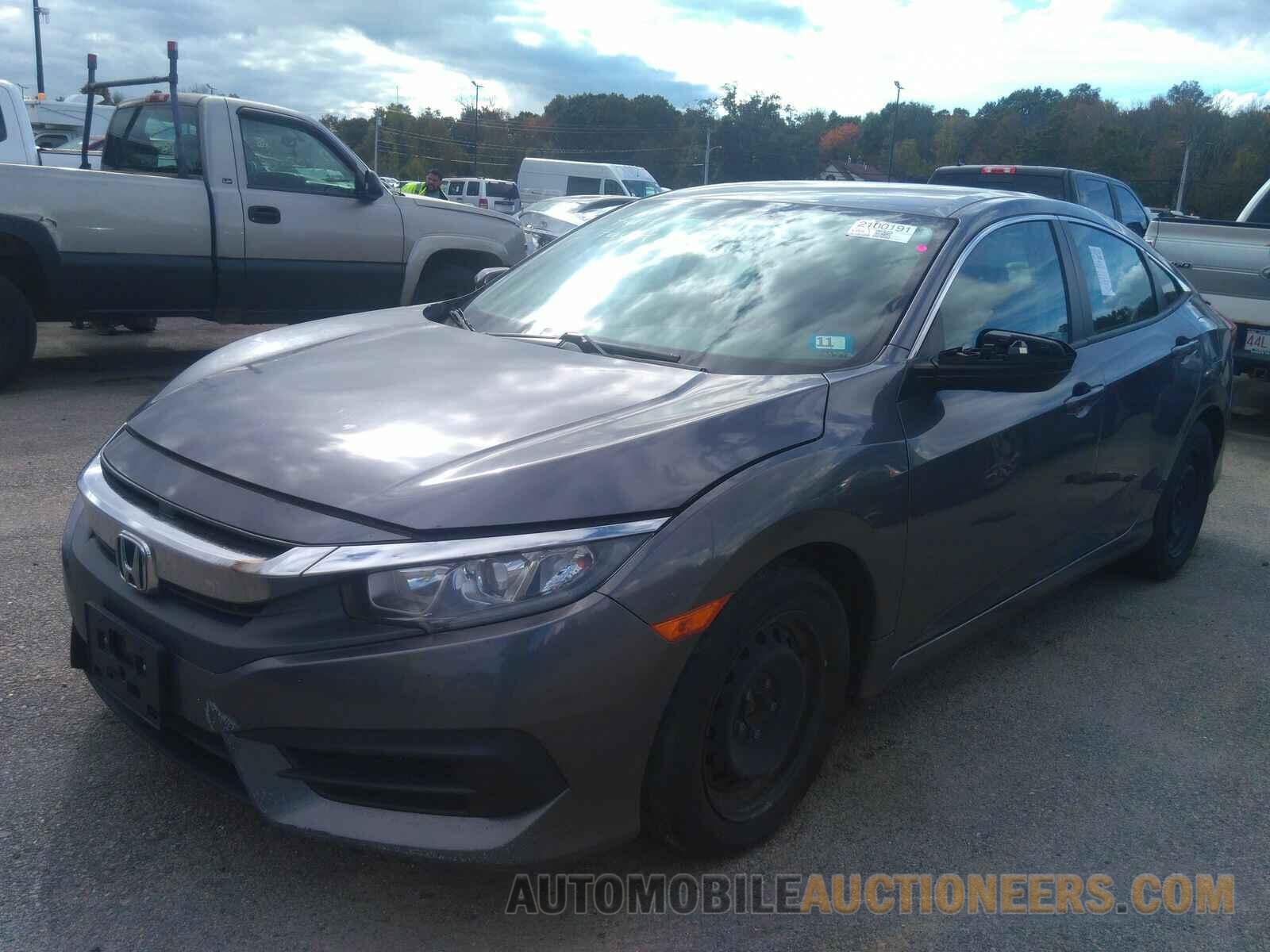 19XFC2F56JE203824 Honda Civic Sedan 2018