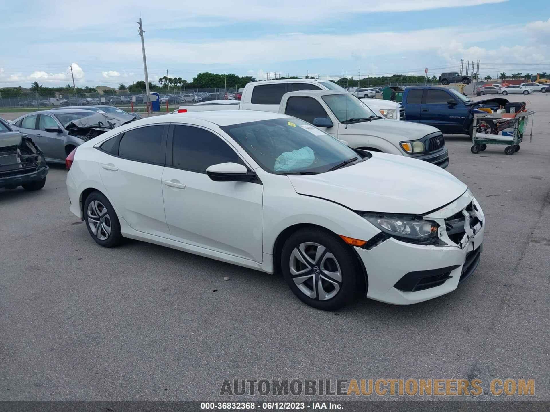 19XFC2F58JE002717 HONDA CIVIC SEDAN 2018