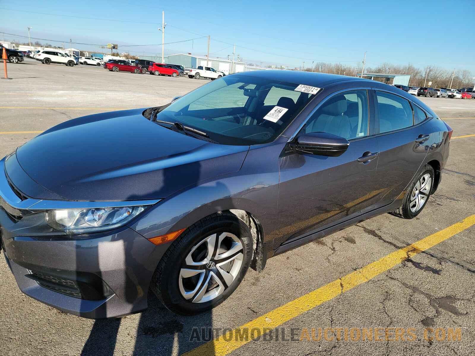 19XFC2F5XJE001987 Honda Civic Sedan 2018