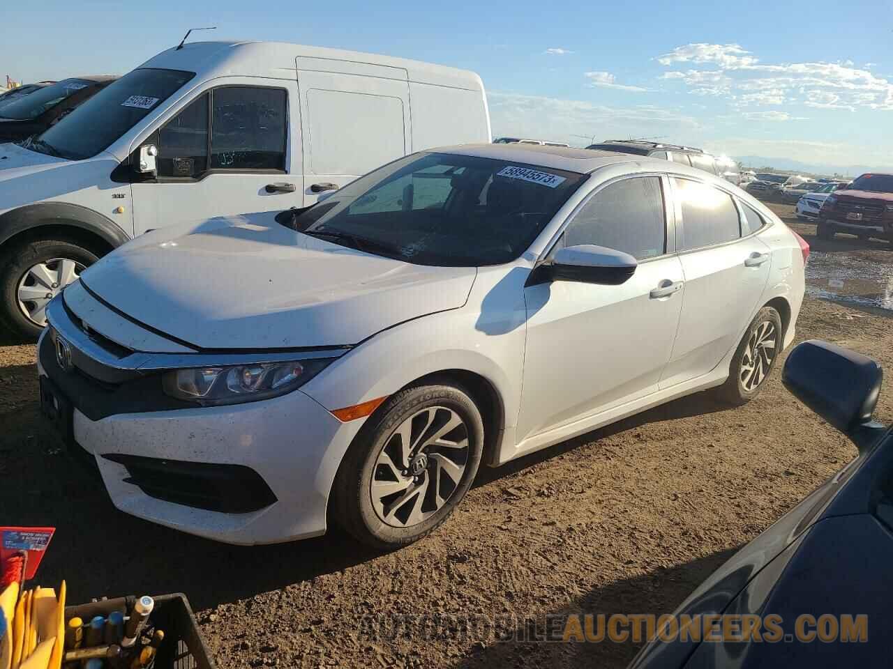 19XFC2F73JE038641 HONDA CIVIC 2018