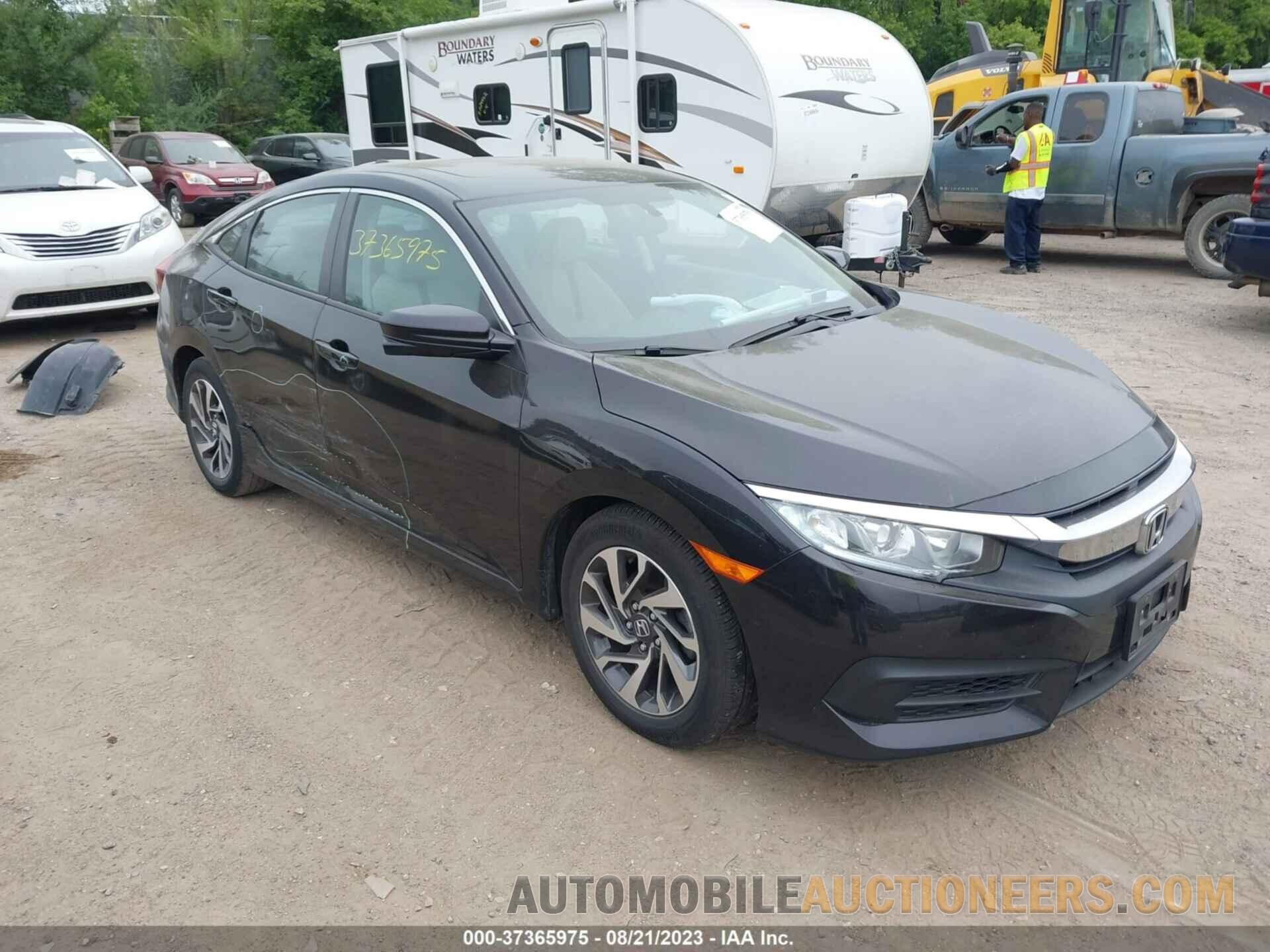 19XFC2F75JE012400 HONDA CIVIC SEDAN 2018