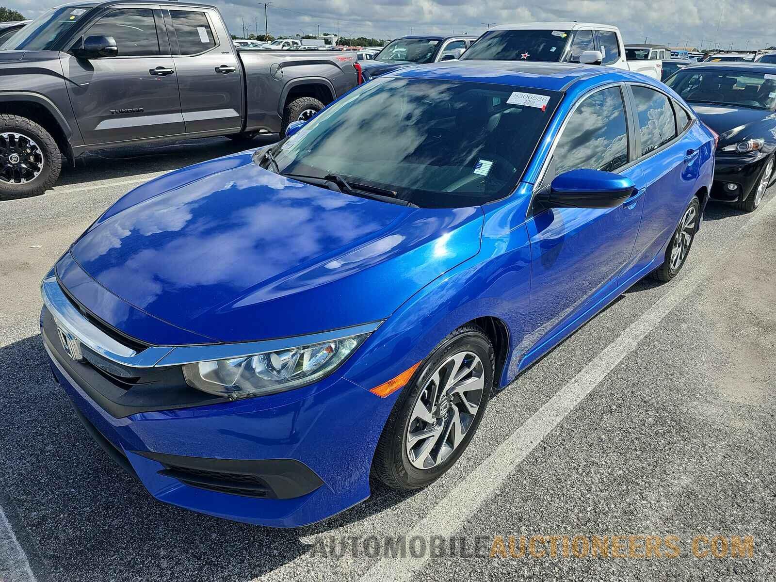 19XFC2F76JE034079 Honda Civic Sedan 2018