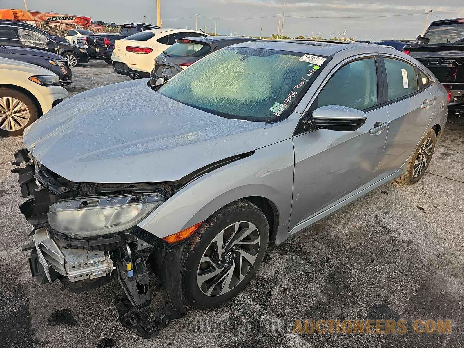 19XFC2F77GE234056 Honda Civic Sedan 2016