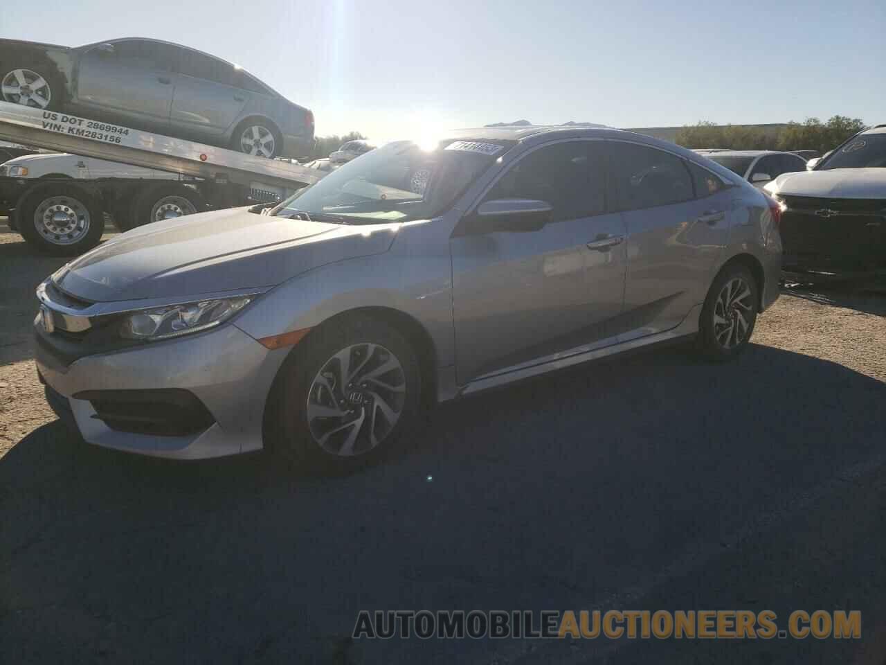 19XFC2F77JE020935 HONDA CIVIC 2018