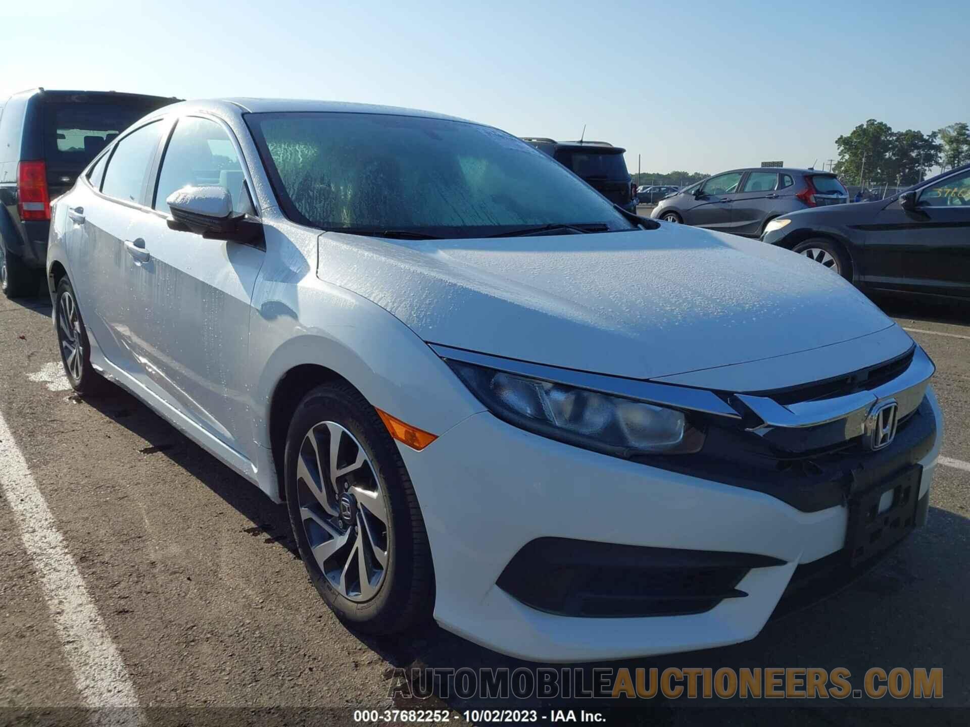 19XFC2F77JE207057 HONDA CIVIC SEDAN 2018