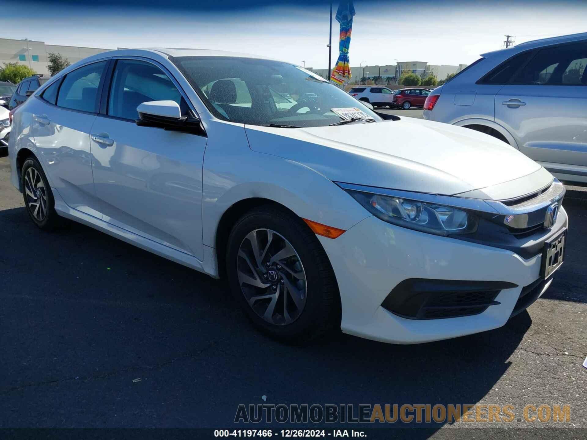 19XFC2F78JE207570 HONDA CIVIC 2018