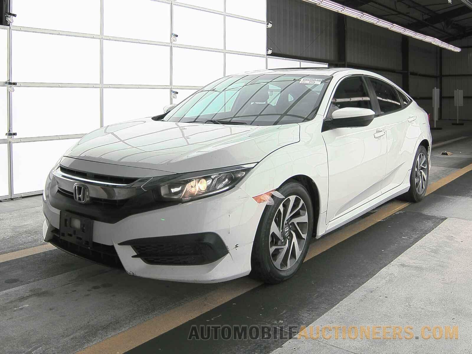 19XFC2F7XGE067112 Honda Civic Sedan 2016