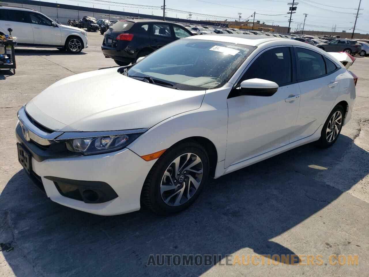 19XFC2F87JE208332 HONDA CIVIC 2018