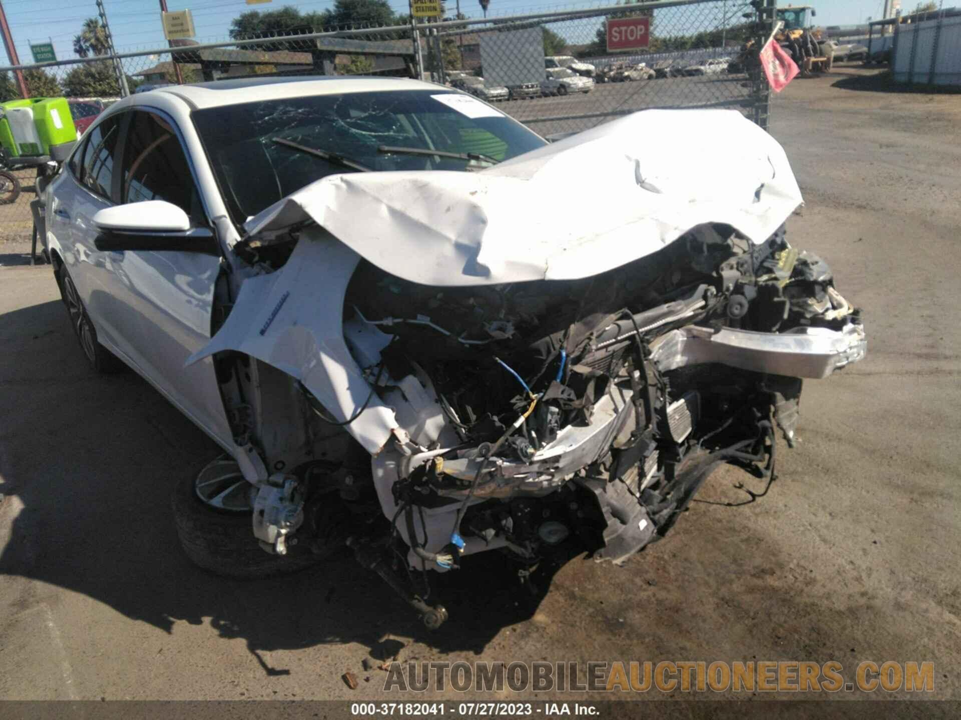 19XZE4F98KE024952 HONDA INSIGHT 2019