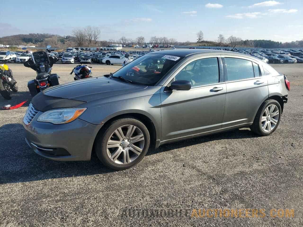 1C3CCBAB7DN704757 CHRYSLER 200 2013