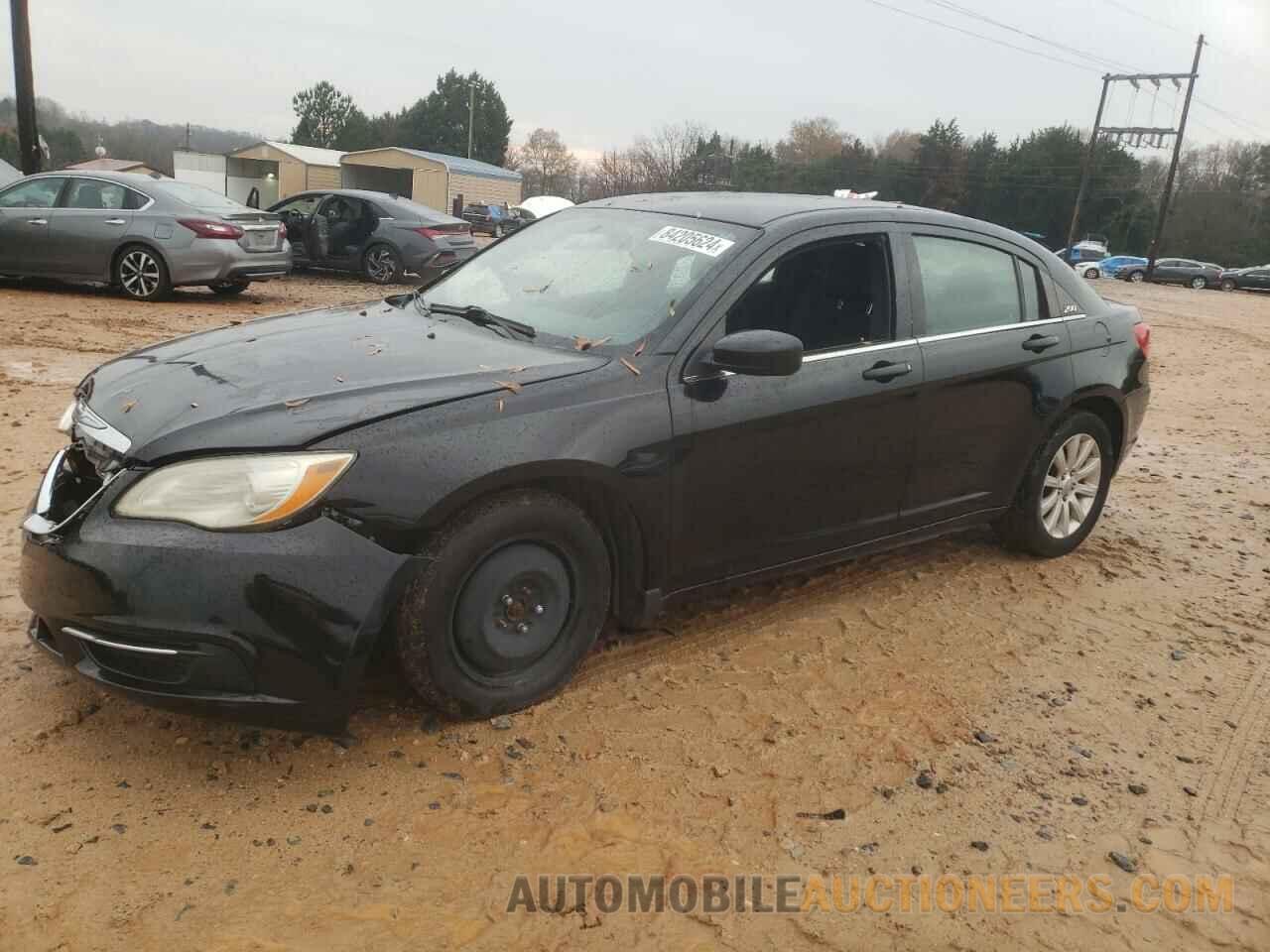 1C3CCBBB8DN683593 CHRYSLER 200 2013