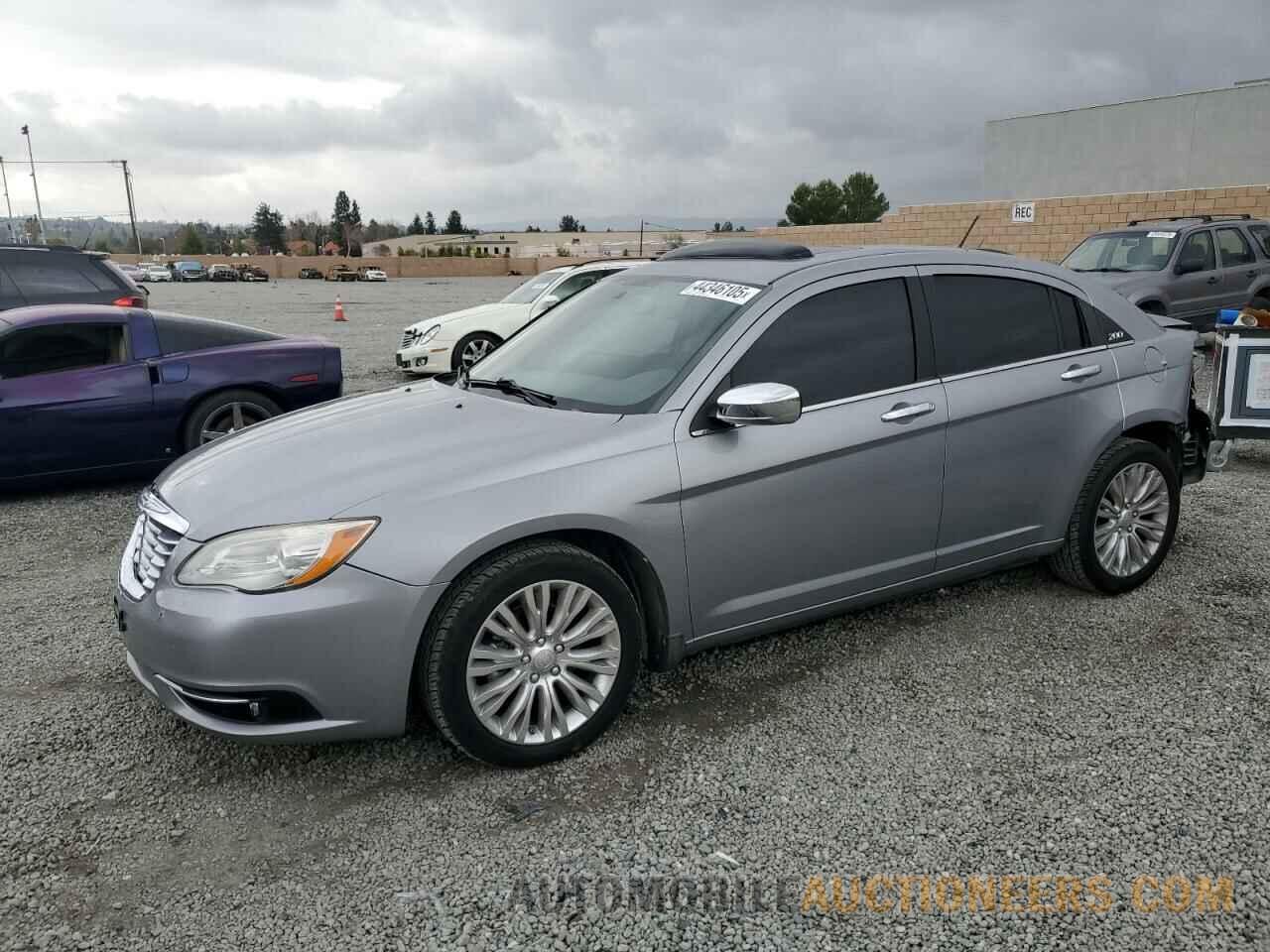 1C3CCBCG2DN510565 CHRYSLER 200 2013