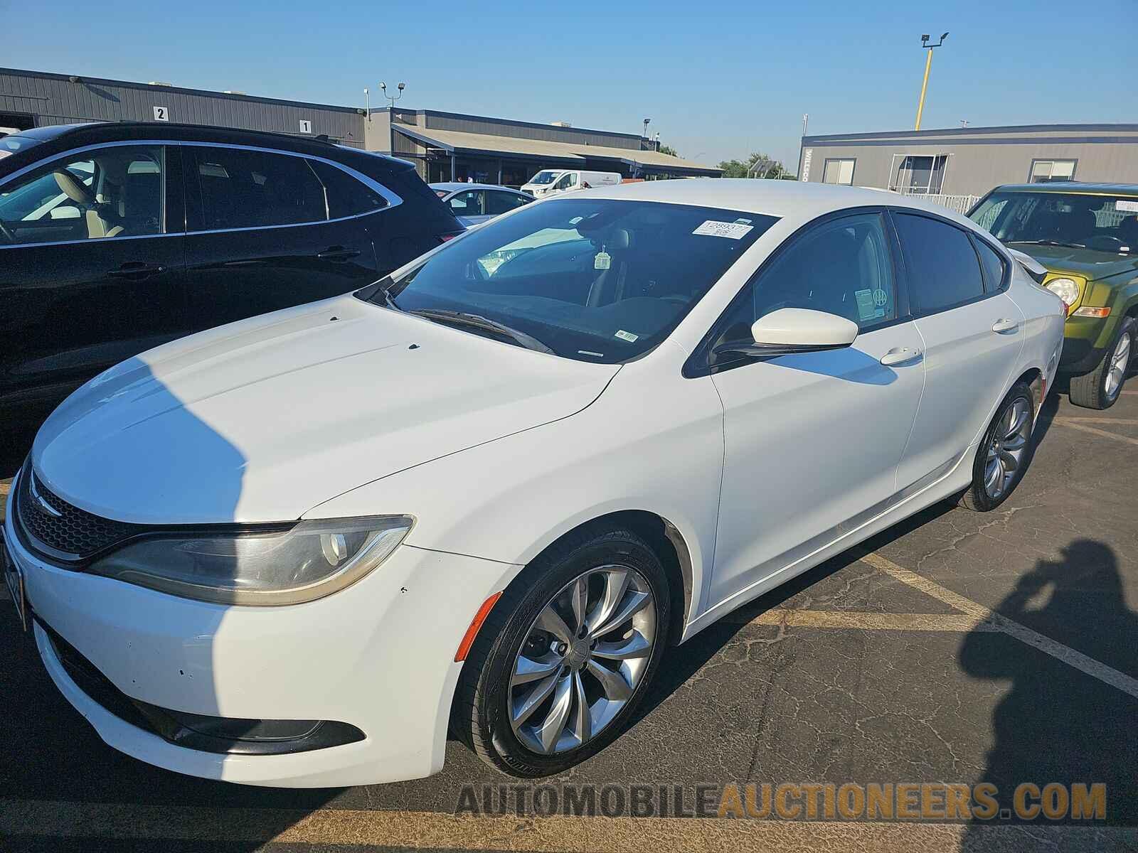 1C3CCCBB4GN138808 Chrysler  2016