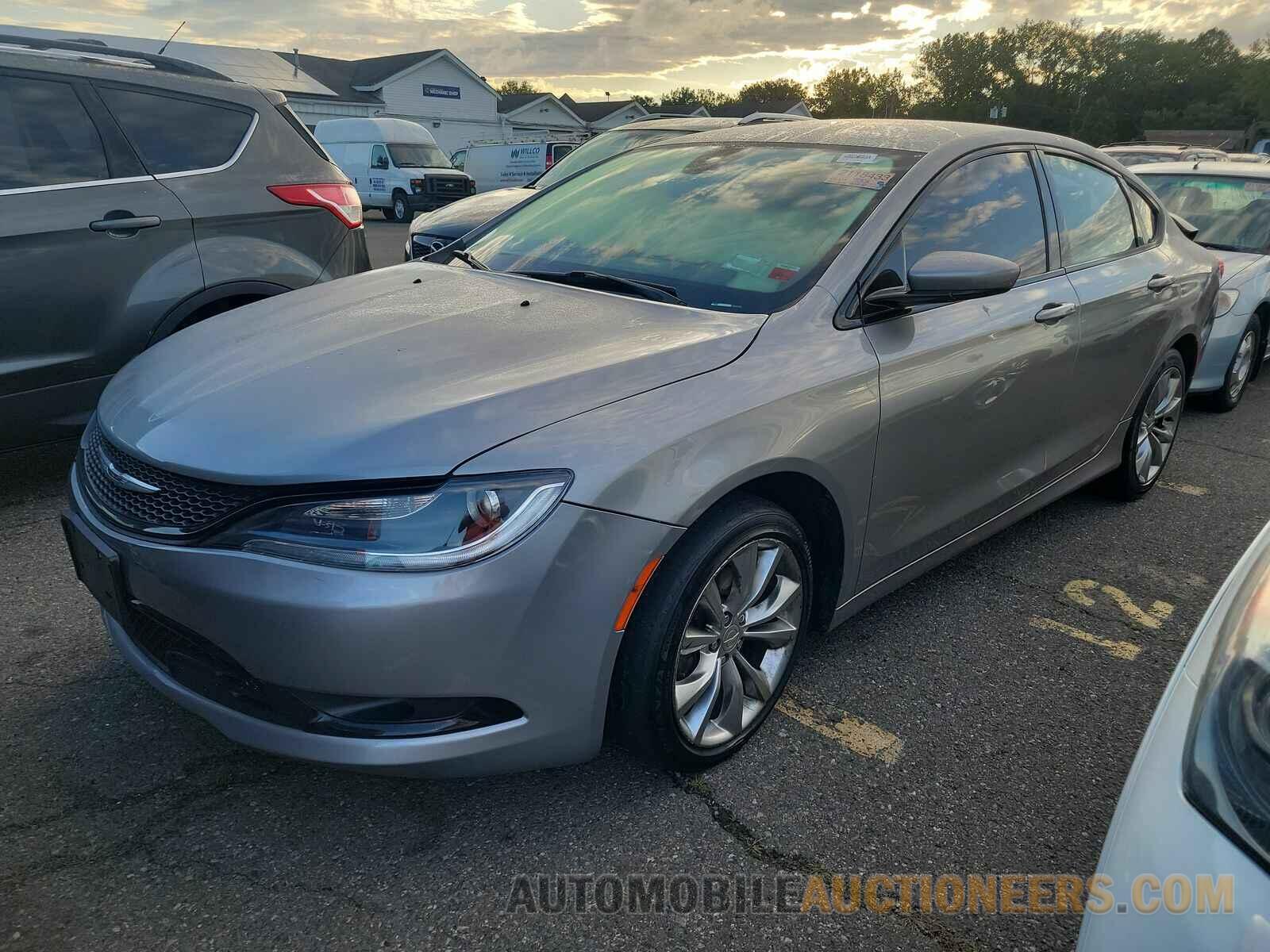 1C3CCCBBXFN714447 Chrysler  2015