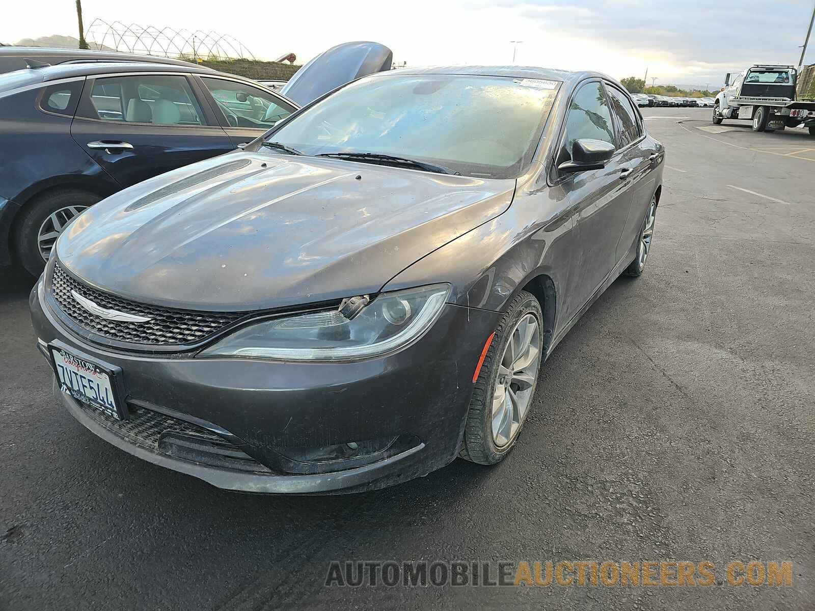 1C3CCCBG5FN673219 Chrysler  2015